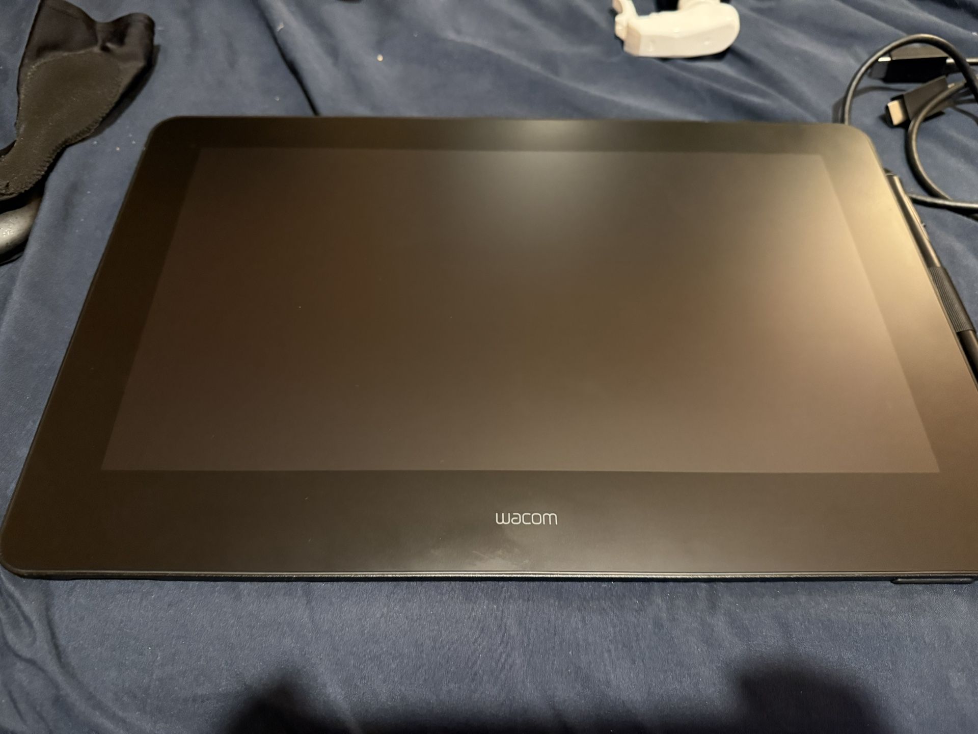 Wacom Cintiq Pro 16 (Touch Screen and Pen)