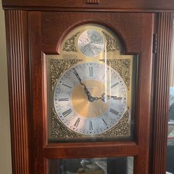 Howard Miller Cherish Floor Clock in Windsor Cherry 610614