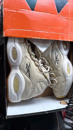 Boktober reboks size 9.5