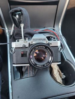 Olympus OM 10 Film Camera