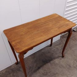 Antique Tea Party Table In Mint Condition For Sale 