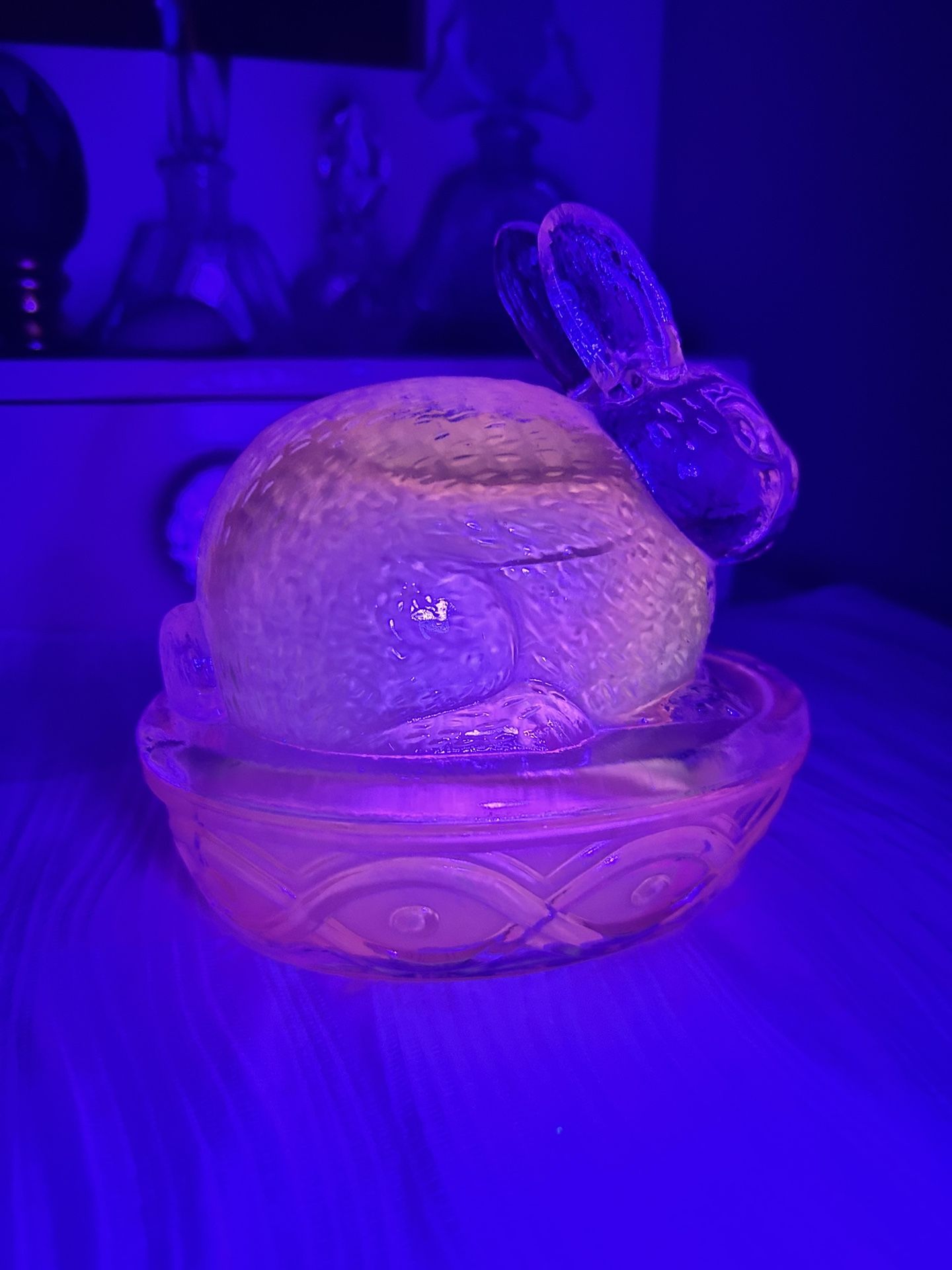 Vintage Pink Glass Bunny On Nest *GLOWS*