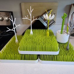 Boon Lawn Bundle Countertop Drying Rack, Accessories, and Brushes