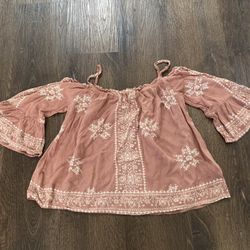 Womans Off Shoulder Shirt Size Small By Be Cool #14