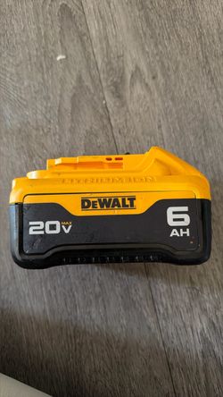 DeWalt 20V Max 6Ah Lithium-Ion Battery