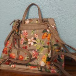 Small floral bag.