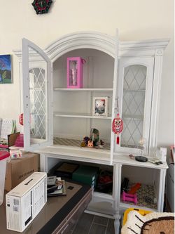 Free to take the shelf