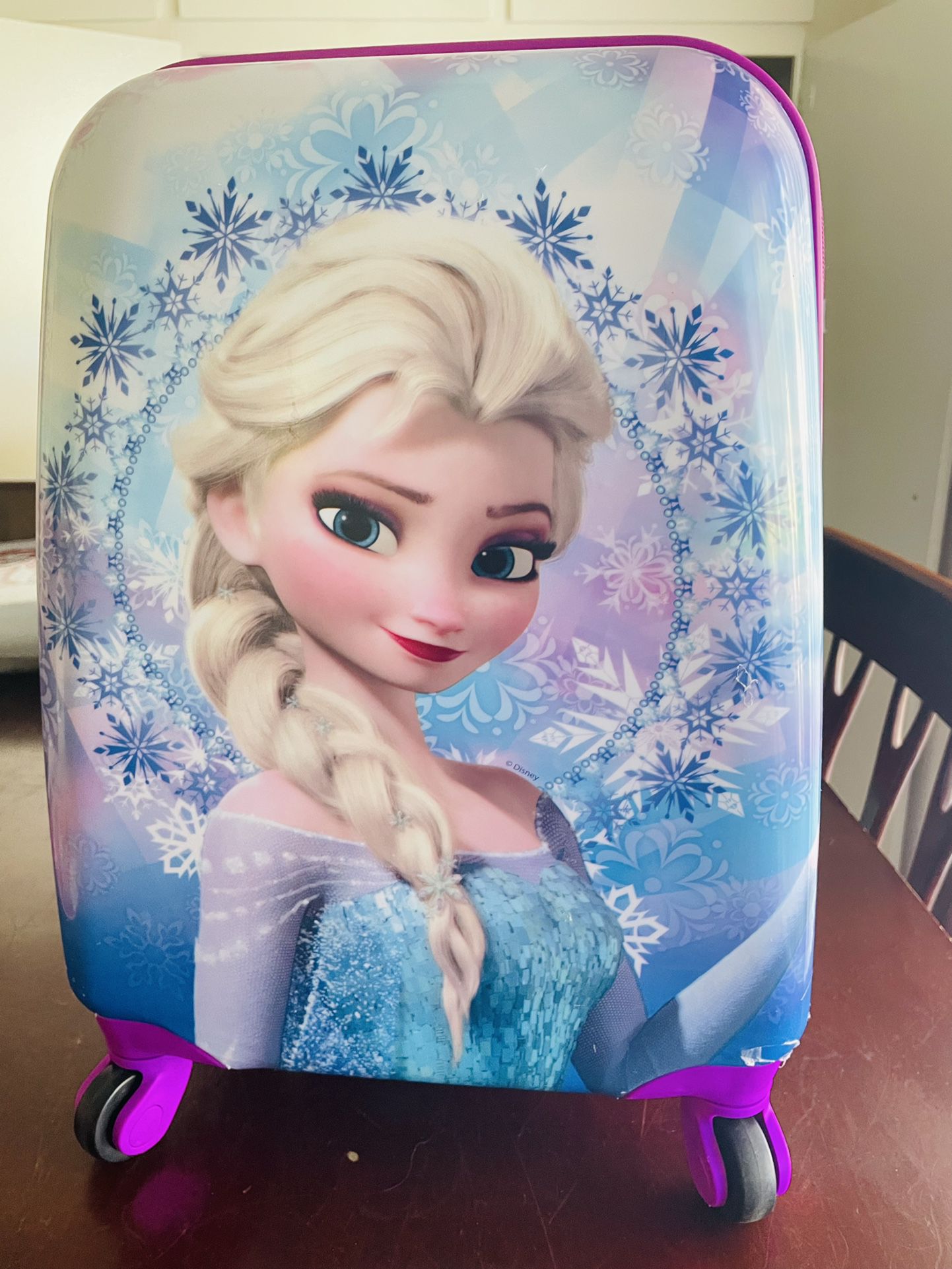 Elsa Carry-on Suitcase.