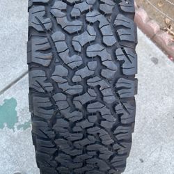 1 Llanta Semi  Nueva 264-70-17 Bfgoodrich 