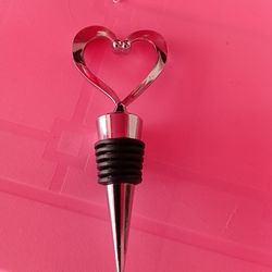 For love Wine bottle top