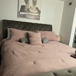 Luxury king Upholstered Bed Velvet