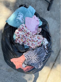Baby girl clothing $15