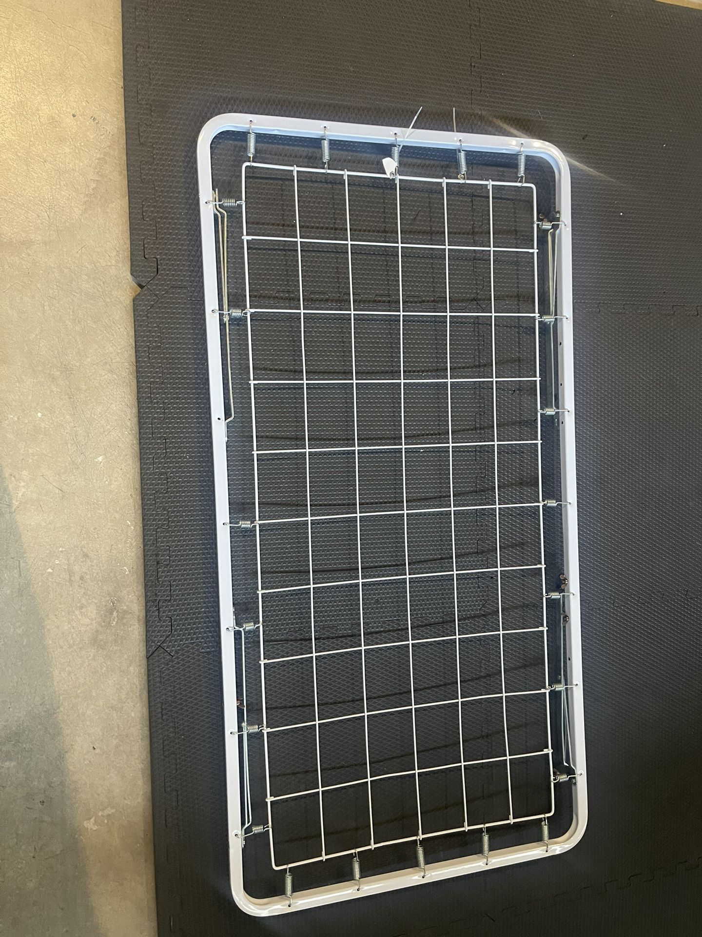 Toddler metal Mattress Frame