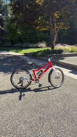 Woom 4 Kids Bike – Excellent Condition