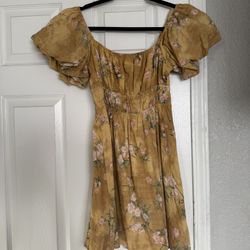 Off The Shoulder Dress Size Small 