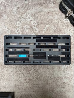 Pedalboard with Power supply