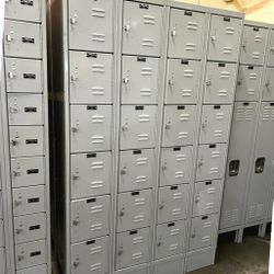 SCHOOL / GYM LOCKERS (cubbies) *can deliver*