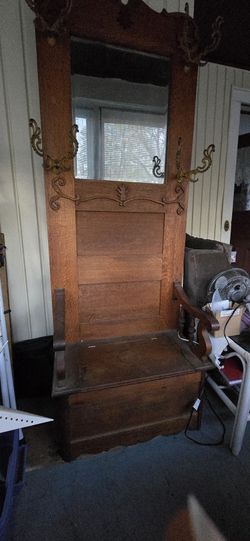 Antique/vintage Coat Rack With Seat