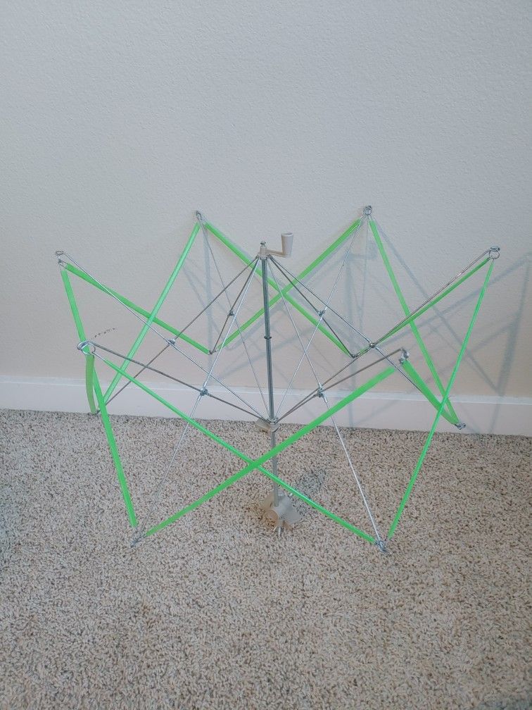 Umbrella Swifts (Yarn)