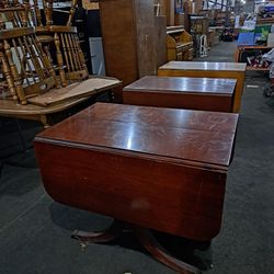 Drop Leaf Table 