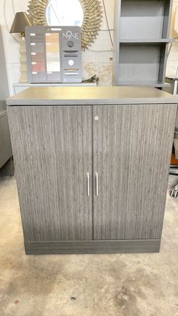 Storage cabinet