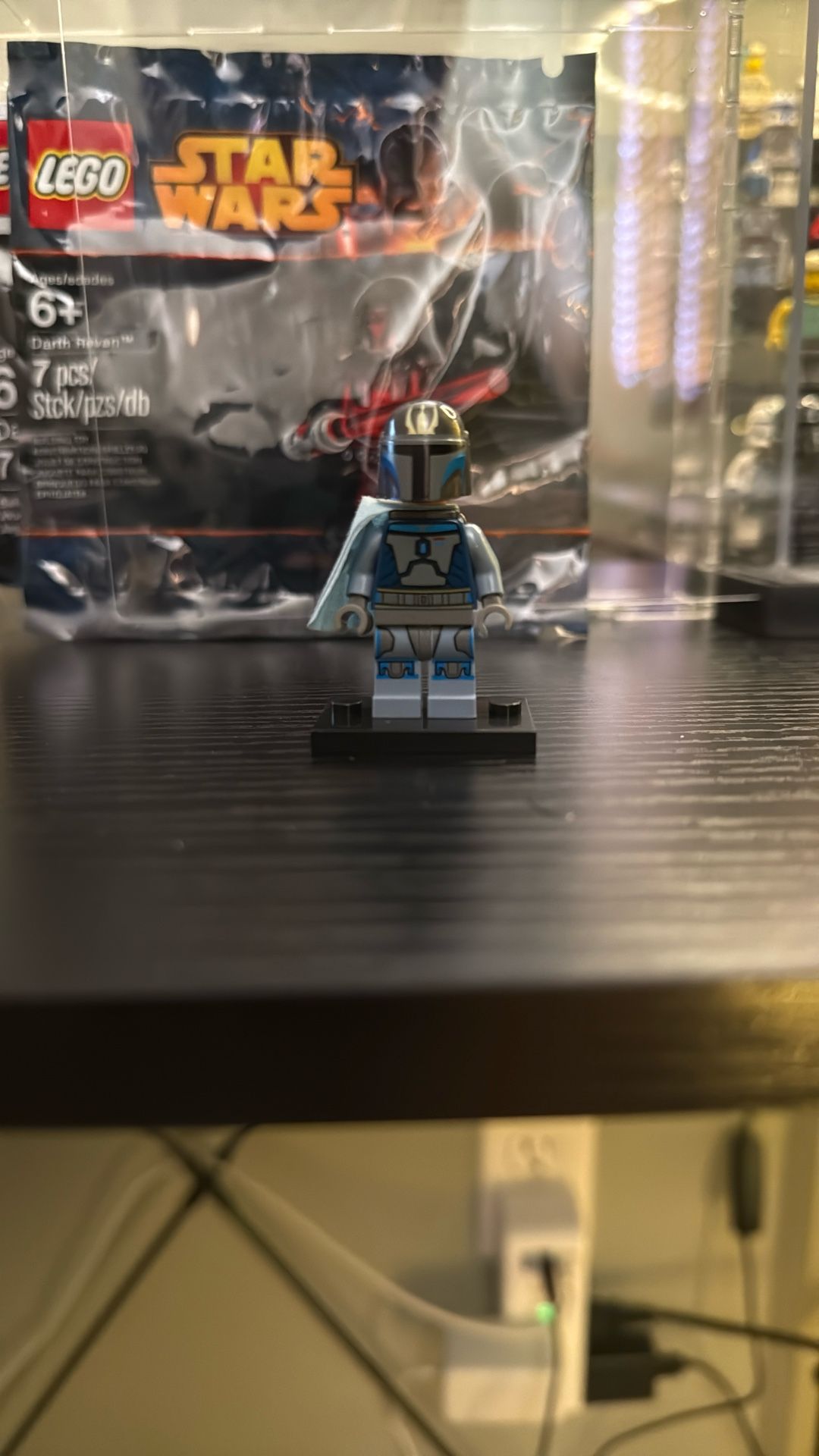 Lego Pre Vizsla Mini Figure Mint Condition