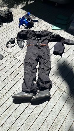 Moby twin shell commercial diving drysuit