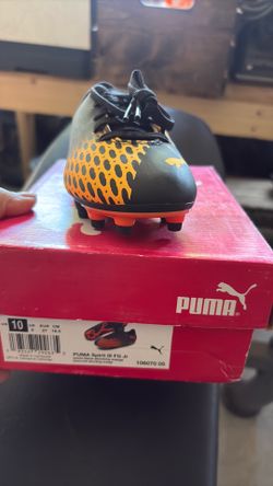 Puma spirit Cleats