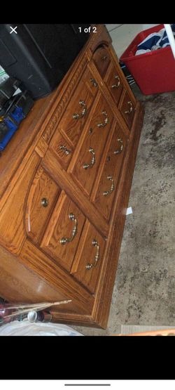Solid oak wood dresser