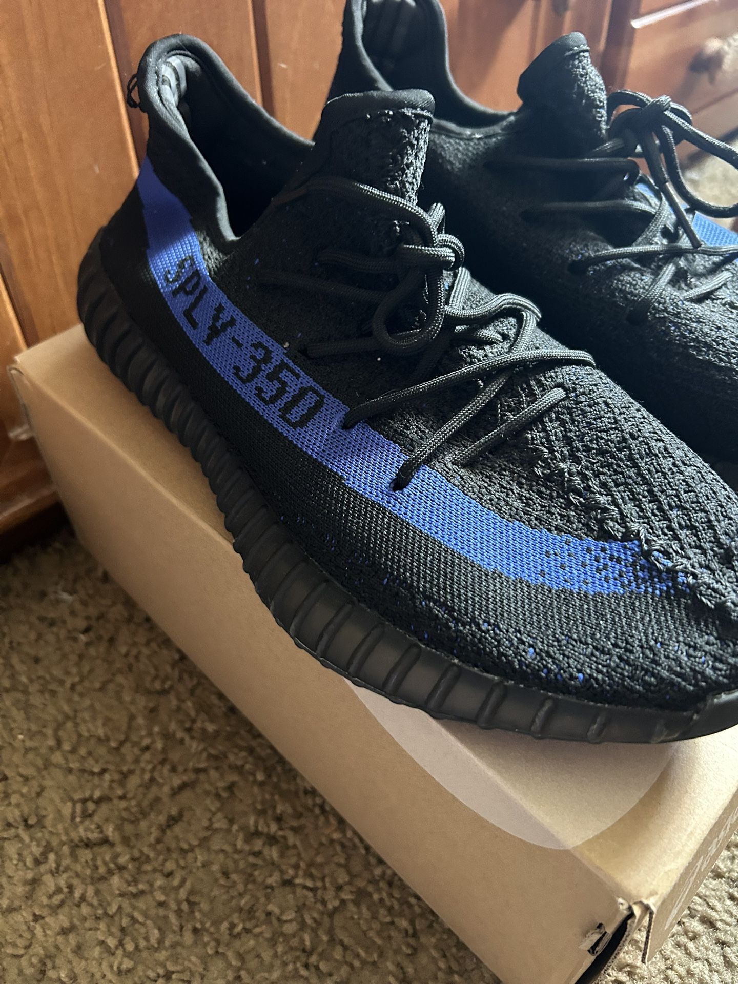 Adidas Yeezy Boost 350 V2