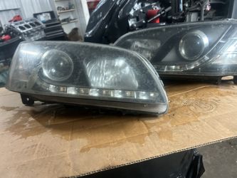 Pontiac g8 Headlights