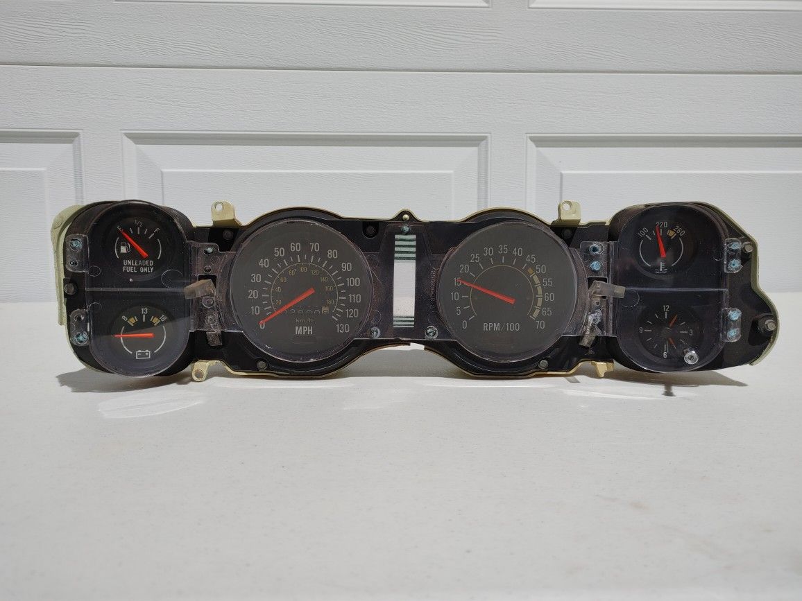 1980 Camaro Gauge Cluster