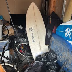 Surfboard Short 5’10”