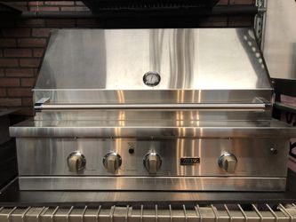 Viking 5 series 42” built in gas grill