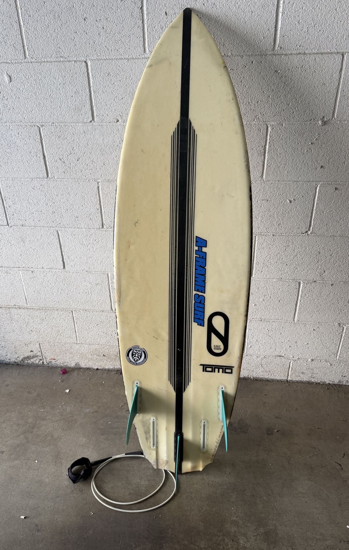 Tomo Sci-Fi Surfboard 5 Fin Slater Designs Firewire LFT Shortboard Tomo Sci-Fi Surfboard 5 Fin Slater Designs Firewire LFT Shortboard