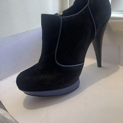 Aldo Booties Size 39