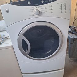 Ge Dryer With Pedestal