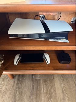PS5 Pro w/ 2 Controllers (Optional Portal)