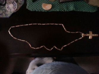 Gold plated chain.look like a real gangster