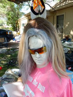 Wigs 30