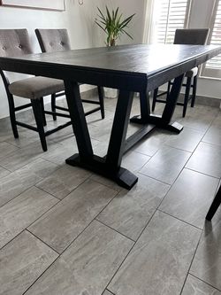 Dining room set