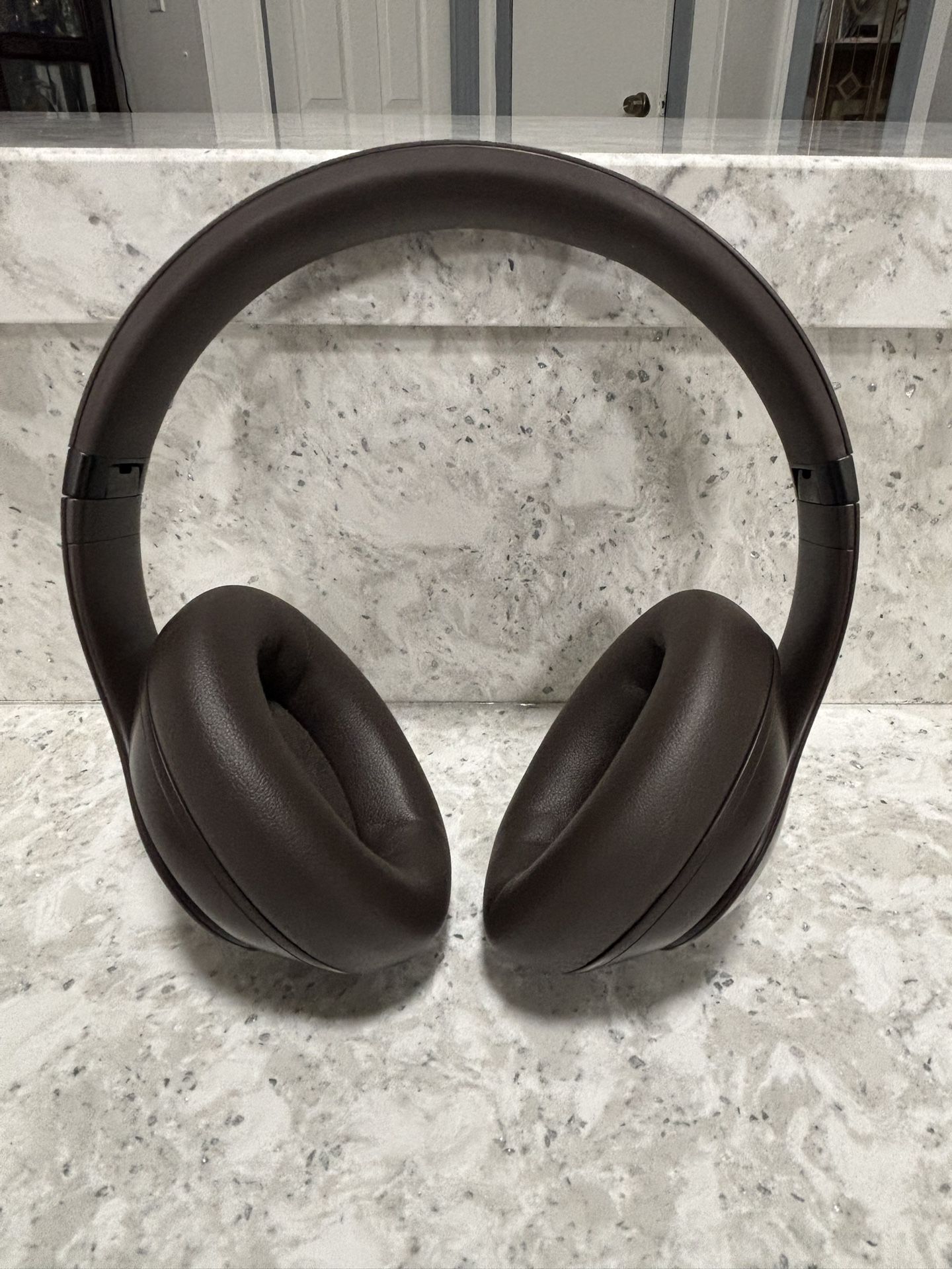 Beats Studio Pro