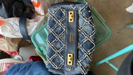 Guess bag