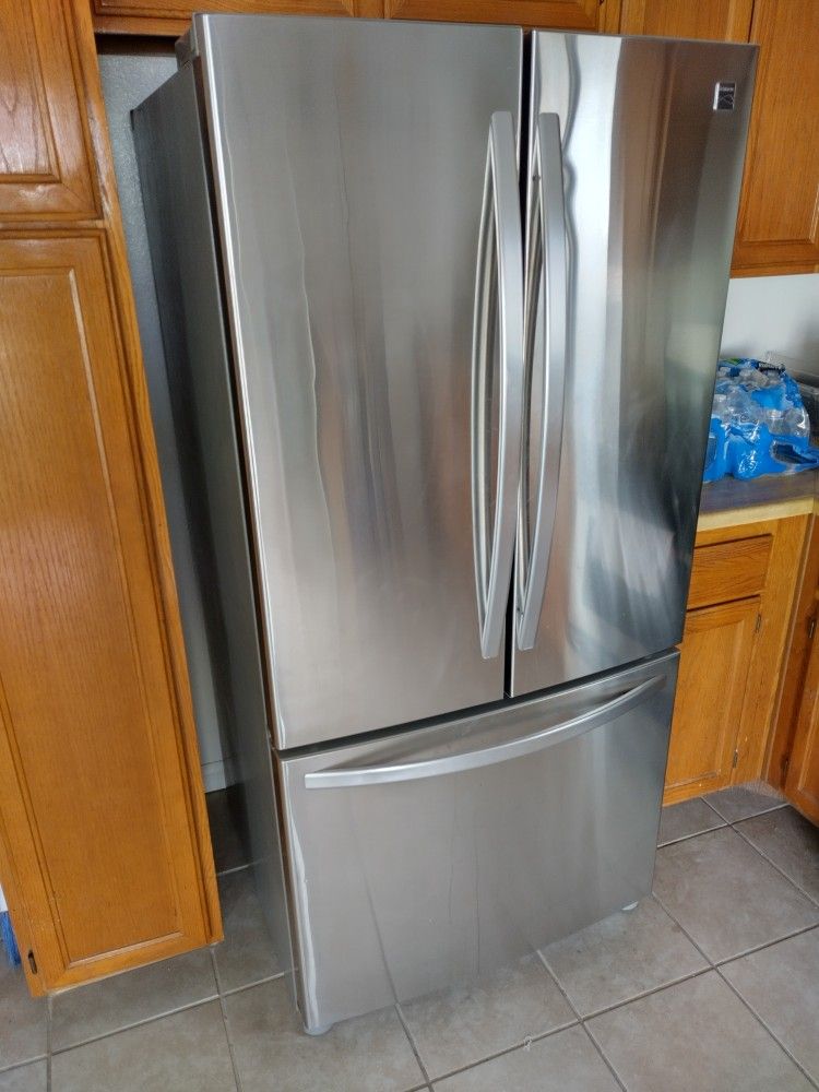 Nice!!! Stainless Steel Kenmore Refrigerator