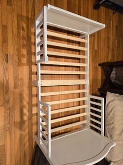 Toddler bed with Graco deluxe mattress