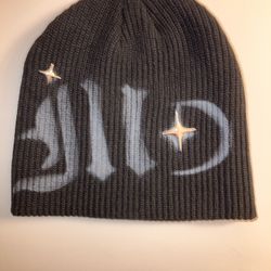 Excellent Condition Beanie
