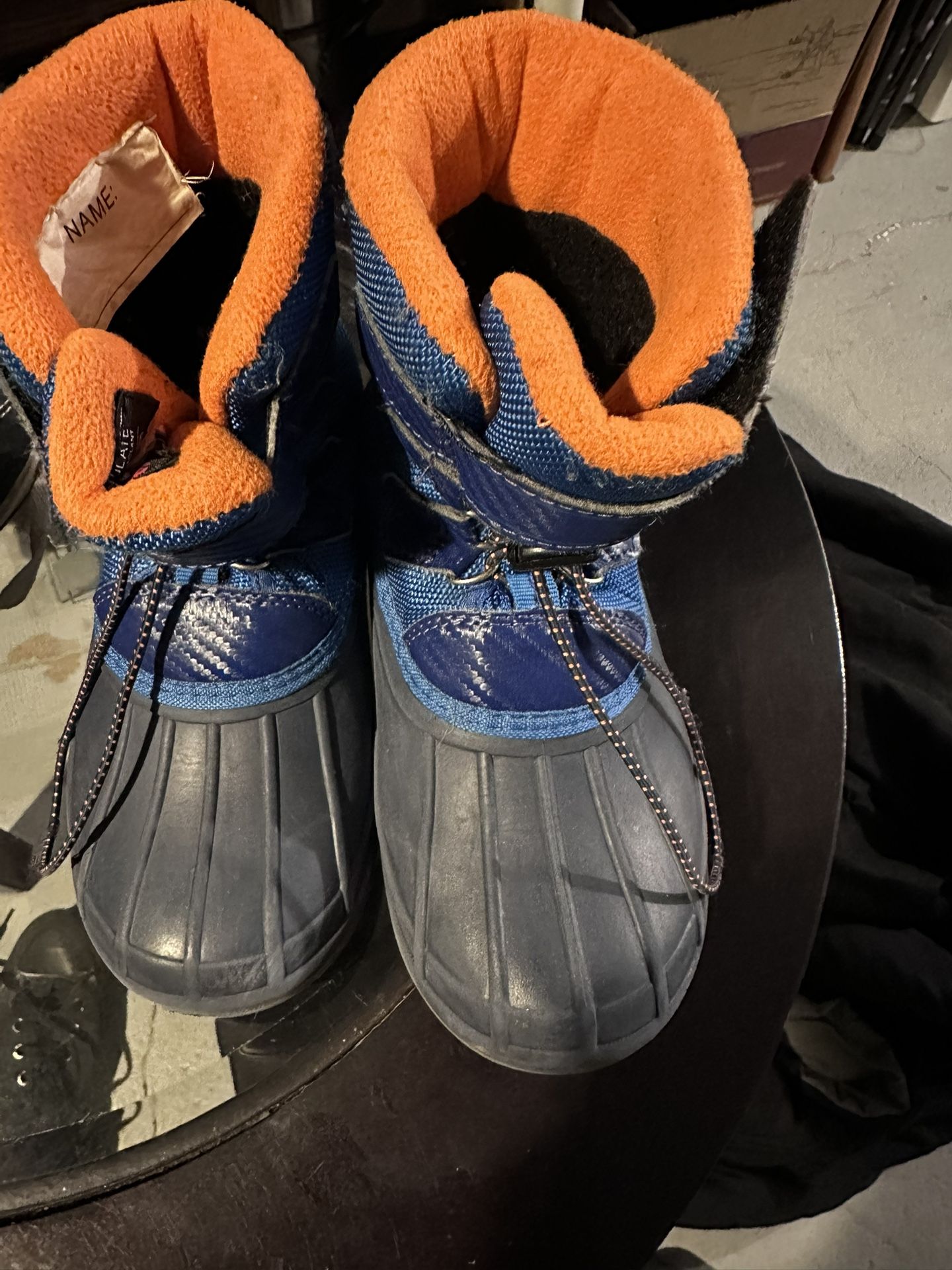 Boys Snow Boots Size 13