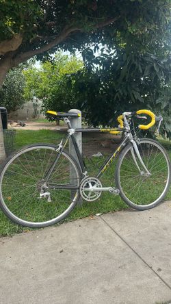 Road bike
