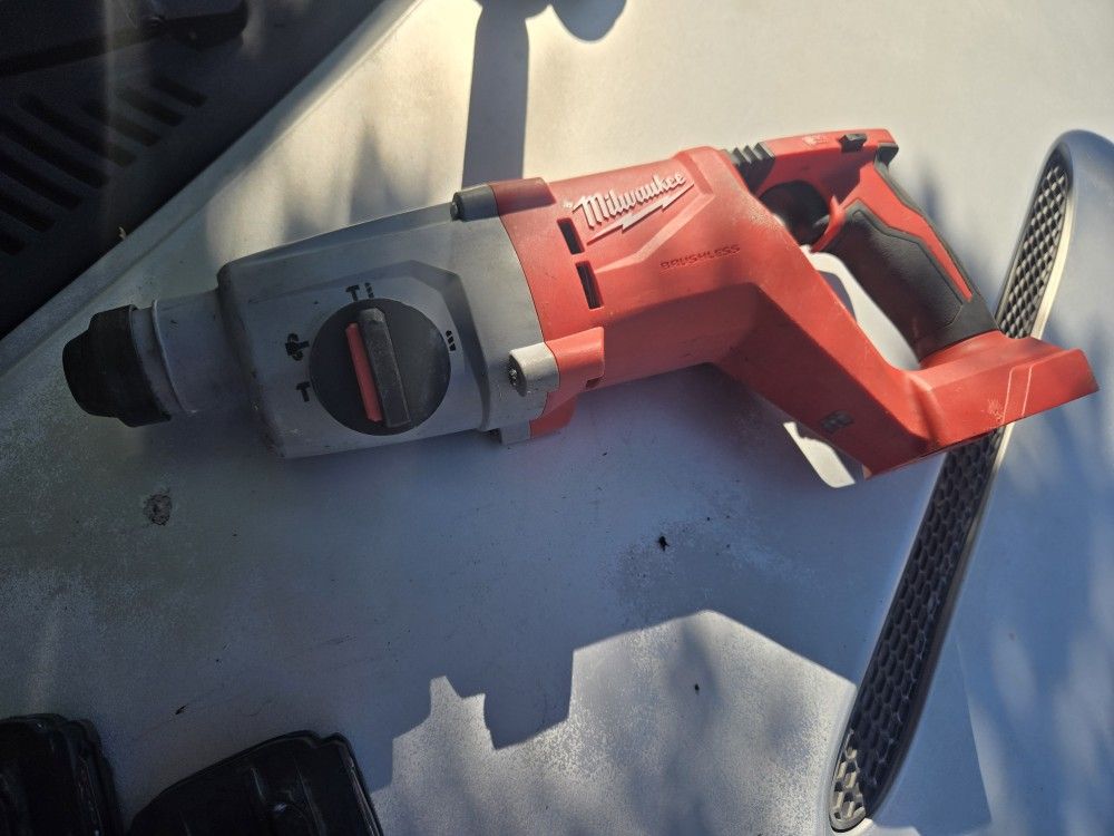 Milwaukee  Hammer Drill