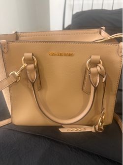 MK purse hardly used